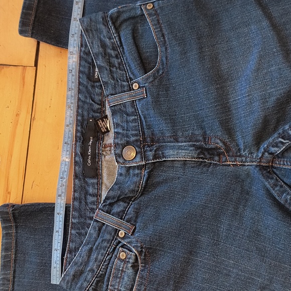 Calvin Klein low rise flare Size 6 - Picture 7 of 10